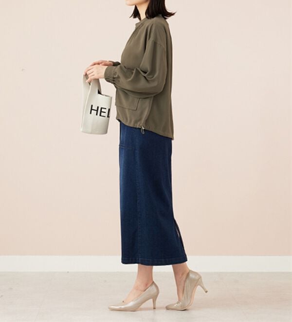 BELLUNA（ベルーナ）の「とろみ素材ポケットデザインブルゾン（ブルゾン）」｜詳細画像