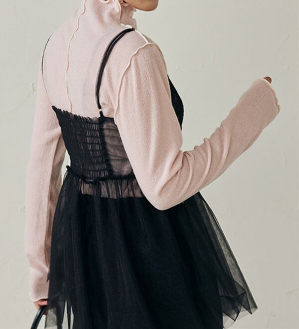 RANAN（ラナン）の「前後２ＷＡＹ！メロウ使いニットソーフリルプルオーバー（カットソー）」｜詳細画像