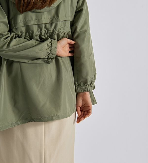 BELLUNA（ベルーナ）の「はっ水加工軽量パーカー（ポーチ付）（パーカー）」｜詳細画像