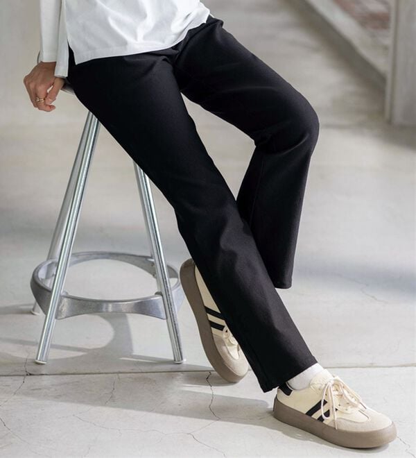 BELLUNA（ベルーナ）の「【選べる裏起毛】静電気防止！ヘリンボーンブーツカットパンツ（フルレングスパンツ）」｜詳細画像