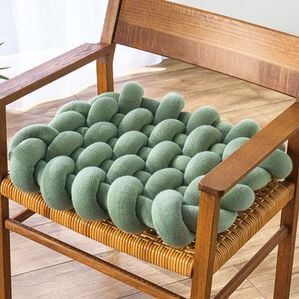 「チャンキーニットクッションシリーズ（クッション・クッションカバー）」｜グリーン