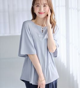 alotta（アロッタ）の「パールデザイン５分袖Ｔシャツブラウス（ブラウス）」