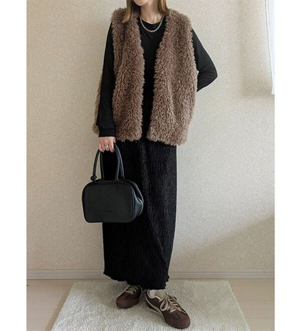 GeeRA（ジーラ）の「すっきり見え！ベロアプリーツロングスカート（ロングスカート）」｜詳細画像