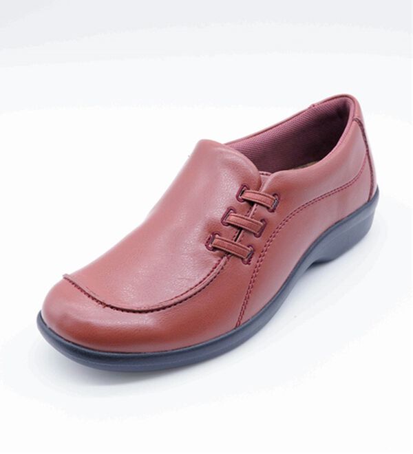 BELLUNA（ベルーナ）の「＜トパーズ＞滑りにくいオブリークシューズ（スリッポン）」｜詳細画像