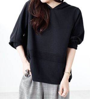 BELLUNA（ベルーナ）の「【Ｌａｇｒｉｌｕａ】裾スピンドル使いパーカー（パーカー）」｜黒系