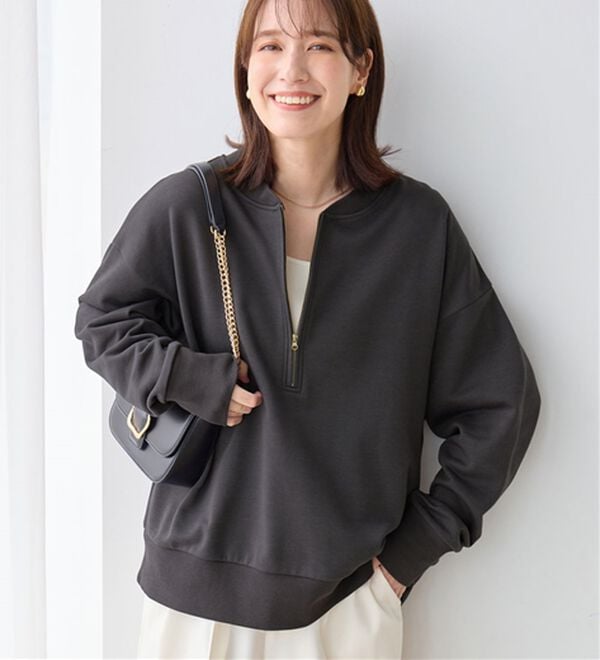 Viola e Viola（ヴィオラ エ ヴィオラ）の「抜け感！ハーフジップ大人スウェット（トレーナー・スウェット）」｜チャコール