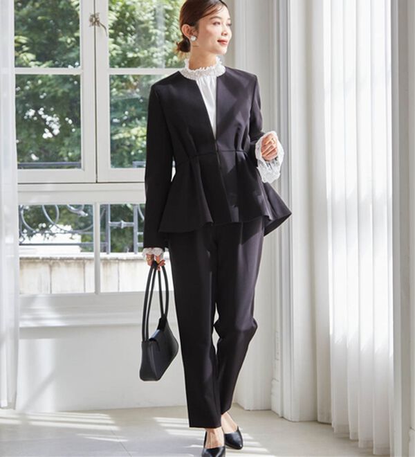 RANAN（ラナン）の「ノーカラーペプラムパンツスーツ（パンツスーツ）」｜詳細画像