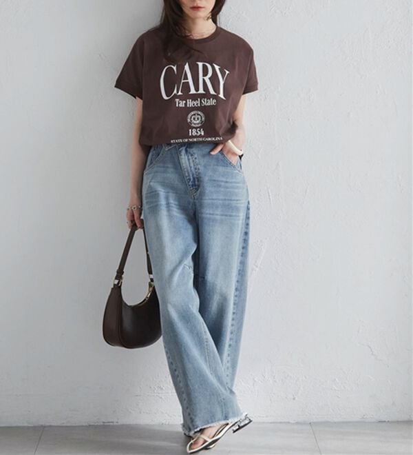 RANAN（ラナン）の「【汗シミ防止】カレッジロゴプリントＴ（Tシャツ）」｜詳細画像
