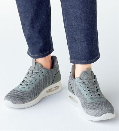 ルフラン（ルフラン）の「ラシーナコンフォート　立ったまま履ける４Ｅエアソールニットスニーカー（スニーカー）」