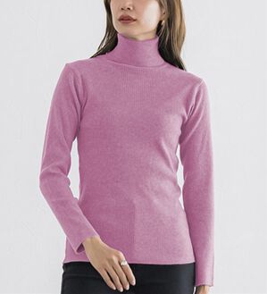 Pierrot（ピエロ）の「肌触りなめらかリブタートルネックニット（ニット・セーター）」｜杢ピンク