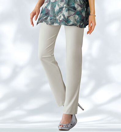 BELLUNA（ベルーナ）の「日本製ハイテンションストレートパンツ（フルレングスパンツ）」