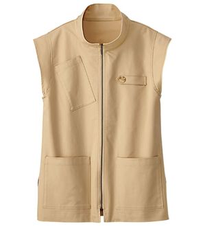 BELLUNA（ベルーナ）の「はっ水！多ポケットデザインカジュアルベスト（ベスト）」｜ベージュ