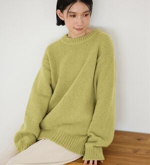 Viola e Viola（ヴィオラ エ ヴィオラ）の「ゆるっとふんわり素材ニット（ニット・セーター）」｜イエローグリーン