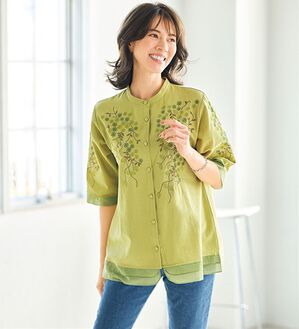 BELLUNA（ベルーナ）の「真夏に映えるシアー使い刺しゅうブラウス（ブラウス）」｜イエローグリーン系