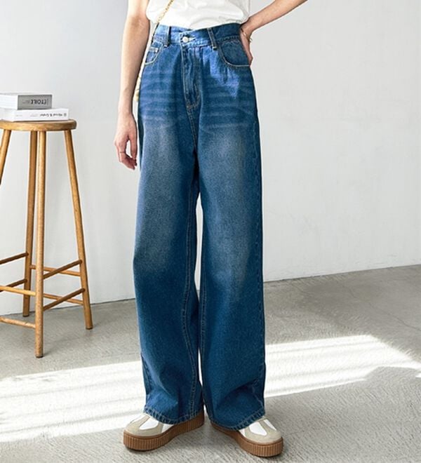 GeeRA（ジーラ）の「美脚見え！２ボタンウエストワイドデニムパンツ（フルレングスパンツ）」｜詳細画像