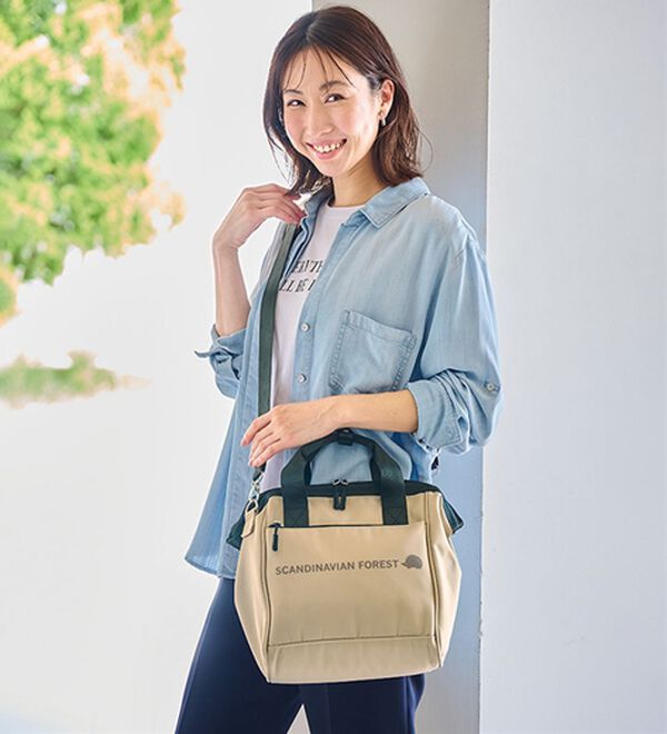 BELLUNA（ベルーナ）の「＜スカンジナビアンフォレスト＞ガバッと開く２ＷＡＹショルダー（ショルダーバッグ）」｜詳細画像