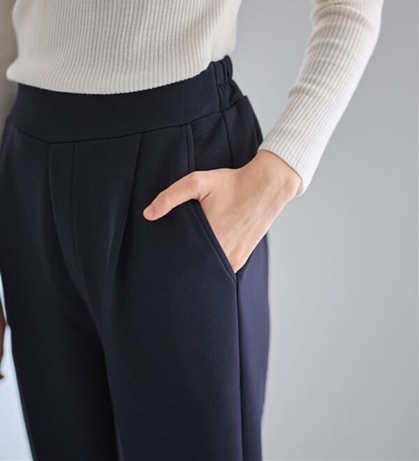 GeeRA（ジーラ）の「【２点セット】ペプラムジャケットテーパードパンツセットアップスーツ（パンツスーツ）」｜詳細画像