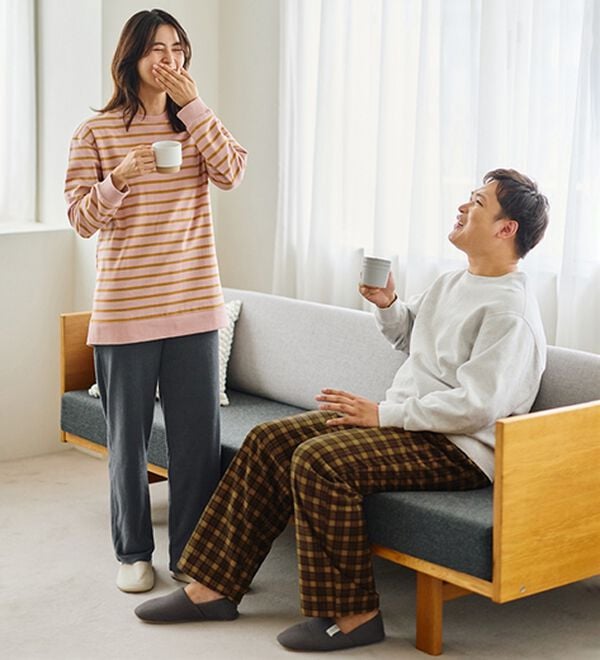 LAVIENNE（ラヴィエンヌ）の「肌側綿１００％あったかフリースボトム（その他パンツ）」｜詳細画像