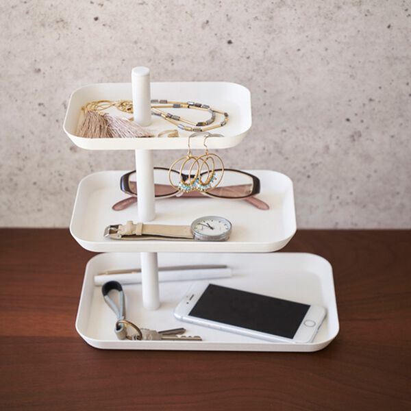 iellio（イエリオ）の「タワー　アクセサリー３段トレー＜ｔｏｗｅｒ山崎実業＞（その他日用品・趣味雑貨）」｜詳細画像