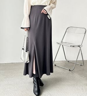 GeeRA（ジーラ）の「スリットマーメイドフレアスカート（ロングスカート）」｜詳細画像
