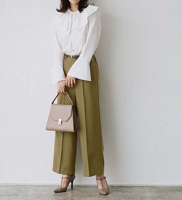 Pierrot（ピエロ）の「大人シルエットウールライクタックワイドパンツ（ワイドパンツ・ガウチョ）」｜詳細画像