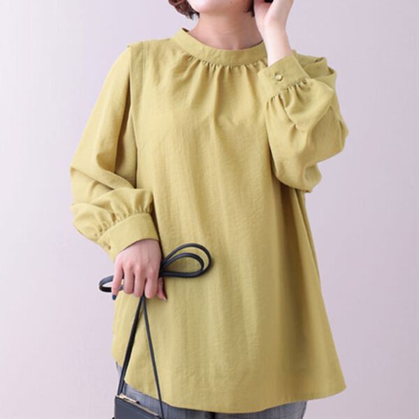 BELLUNA（ベルーナ）の「ビンテージ素材肩タックデザインブラウス（ブラウス）」｜イエロー