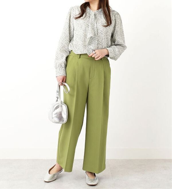 BELLUNA（ベルーナ）の「パール使いボウタイデザインブラウス（ブラウス）」｜詳細画像