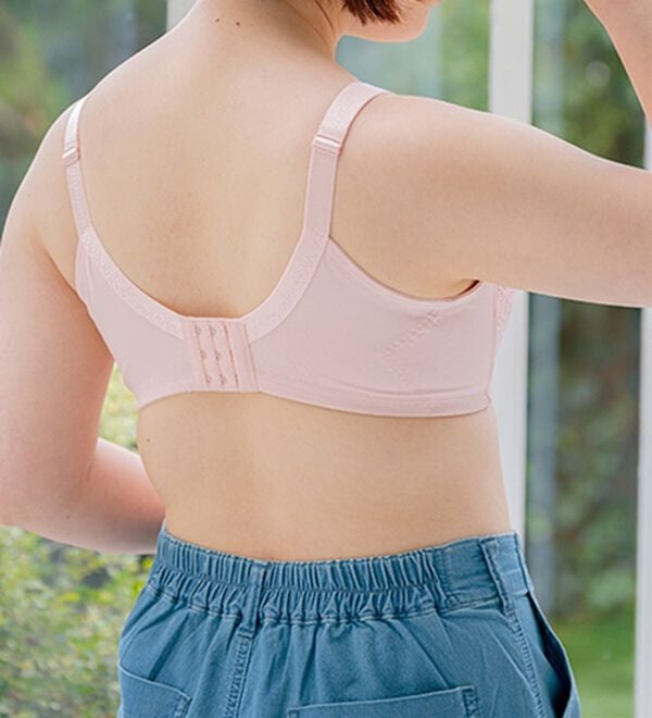 LAVIENNE（ラヴィエンヌ）の「すっぽり包んでスッキリノンワイヤーブラ（ブラジャー）」｜詳細画像