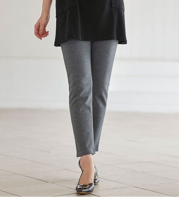 BELLUNA（ベルーナ）の「静電防止付裏ファー素材レギンス（フルレングスパンツ）」｜詳細画像