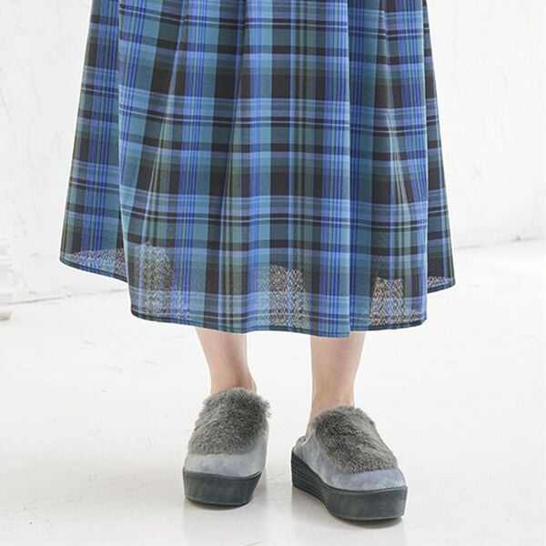 BELLUNA（ベルーナ）の「内ボアボリュームファー厚底ミュール（サンダル・ミュール）」｜詳細画像