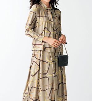 BELLUNA（ベルーナ）の「＜トランスファーテックス＞プリントセットアップ（セットアップ）」｜詳細画像