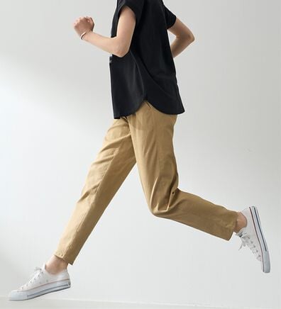 BELLUNA（ベルーナ）の「ゆるっとラクちん！万能パンツ（テーパードパンツ）」