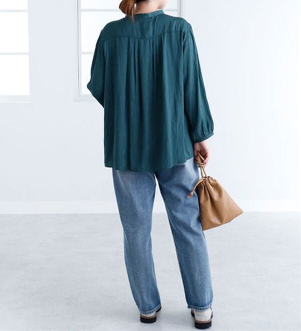 BELLUNA（ベルーナ）の「サテンドビー素材切替デザインブラウス（ブラウス）」｜詳細画像