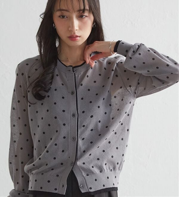 RANAN（ラナン）の「レイヤード風バイカラーシアーカーデ（ニットカーディガン）」｜詳細画像