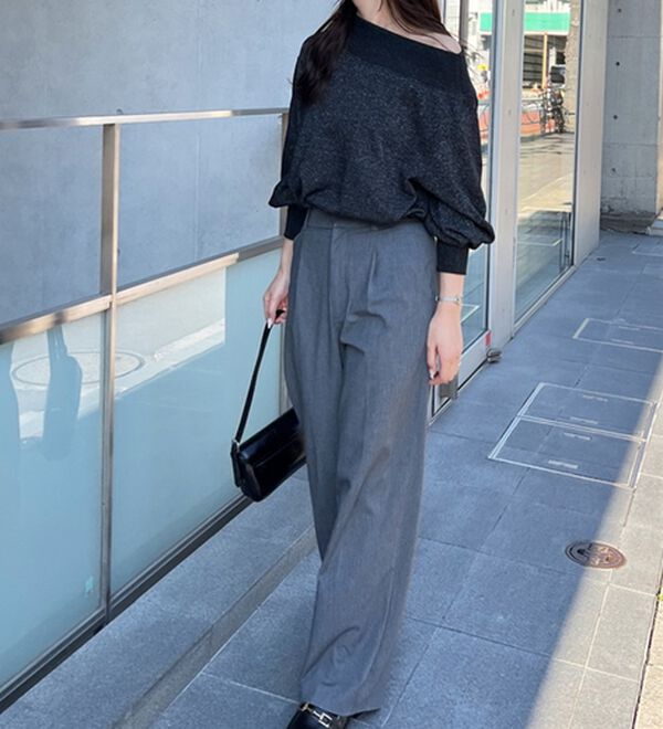 GeeRA（ジーラ）の「ラメオフショルスウェット（カットソー）」｜詳細画像