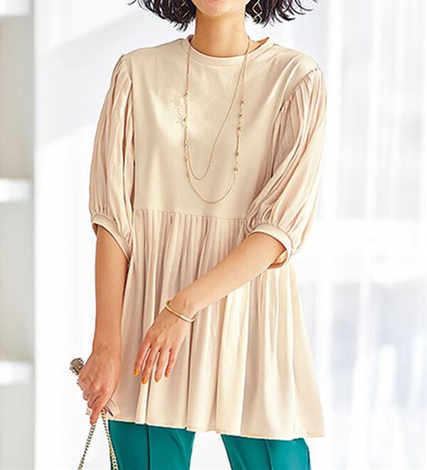 BELLUNA（ベルーナ）の「異素材使いフレアーデザインチュニック（チュニック）」｜アイボリー