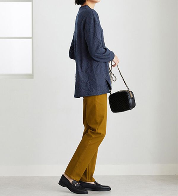 BELLUNA（ベルーナ）の「花柄ふくれジャカード切替プルオーバー（カットソー）」｜詳細画像