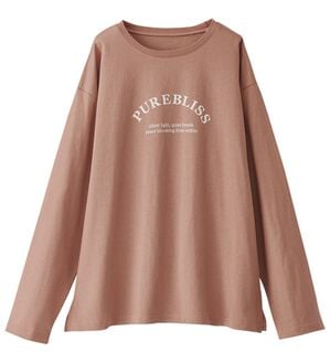 BELLUNA（ベルーナ）の「よれない！大人の長袖Ｔシャツ（カットソー）」｜ローズ(英字)