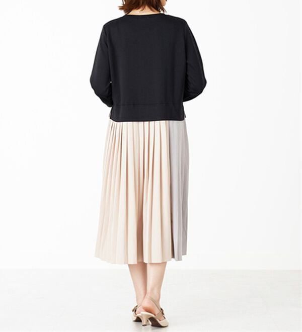 BELLUNA（ベルーナ）の「【Ｌａｇｒｉｌｕａ】配色プリーツ使いドッキングワンピース（ドッキングワンピース）」｜詳細画像