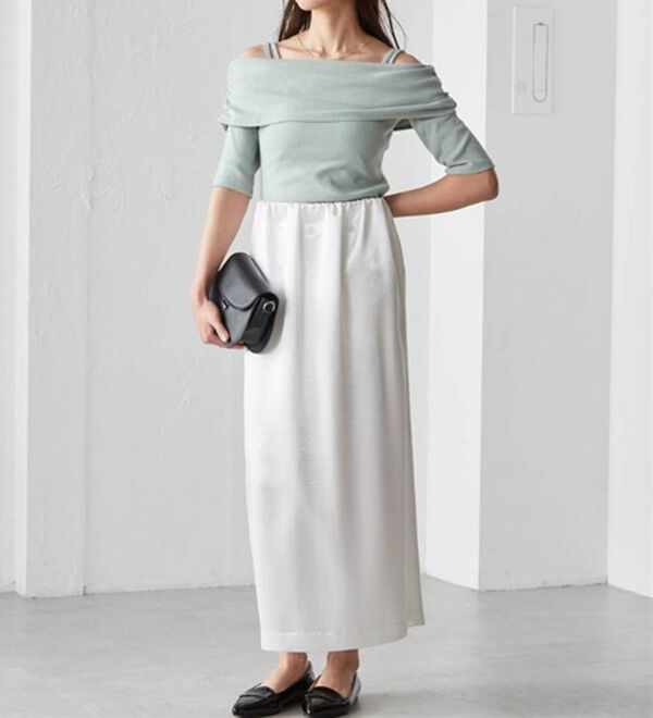 RANAN（ラナン）の「シャイニーサテンナロースカート（ロングスカート）」｜詳細画像