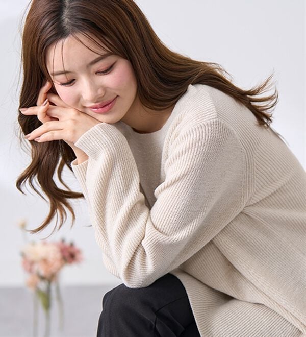 BELLUNA（ベルーナ）の「ラメ入りあぜ編フレアーニットチュニック（ニット・セーター）」｜詳細画像