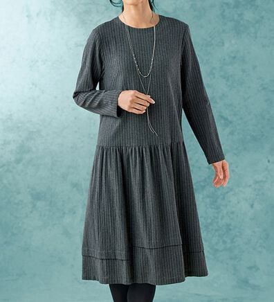 BELLUNA（ベルーナ）の「綿ガーゼ素材ストライプ使いワンピース（その他ワンピース）」