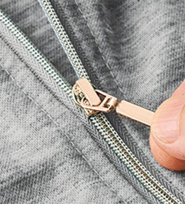 BELLUNA（ベルーナ）の「【接触冷感】絶対に焼けたくない！後プリーツＵＶパーカー（パーカー）」｜詳細画像