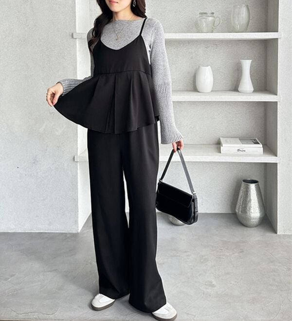 GeeRA（ジーラ）の「セットアップ風プリーツビスチェキャミサロペ（オールインワン）」｜詳細画像