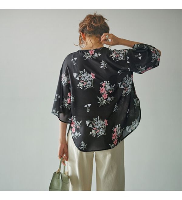 GeeRA（ジーラ）の「花柄フレアースリーブブラウス（ブラウス）」｜詳細画像