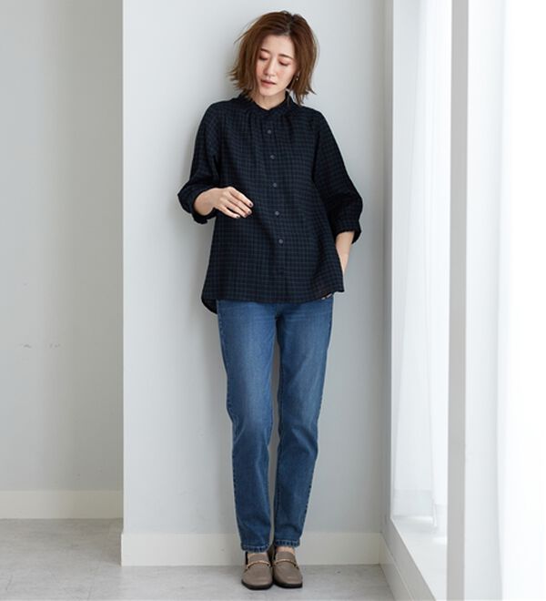 BELLUNA（ベルーナ）の「【お気軽シャツ】ぽこぽこ素材衿＆袖フリルデザインブラウス（ブラウス）」｜詳細画像