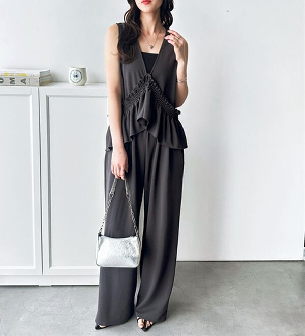 GeeRA（ジーラ）の「マルチＷＡＹフリルサロペット（オールインワン）」｜詳細画像