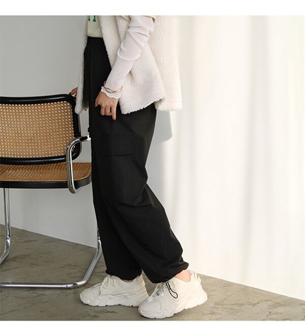 GeeRA（ジーラ）の「裾ドロストカーゴパンツ（フルレングスパンツ）」｜詳細画像