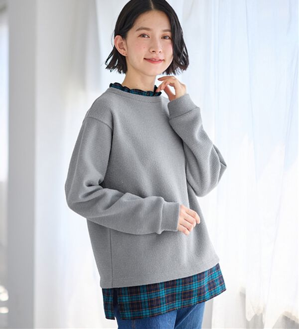 Viola e Viola（ヴィオラ エ ヴィオラ）の「あったか裏起毛異素材切替ニットソートップス（カットソー）」｜詳細画像