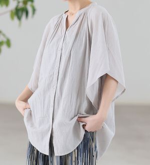 A HAPPY MARILYN（アハッピーマリリン）の「【大きいサイズ】【Ｌ～６Ｌ】フレアスリーブワイドブラウス【風通るプレミアム】（ブラウス）」｜詳細画像